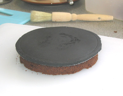 Circle of marzipan on top of "flat disc"